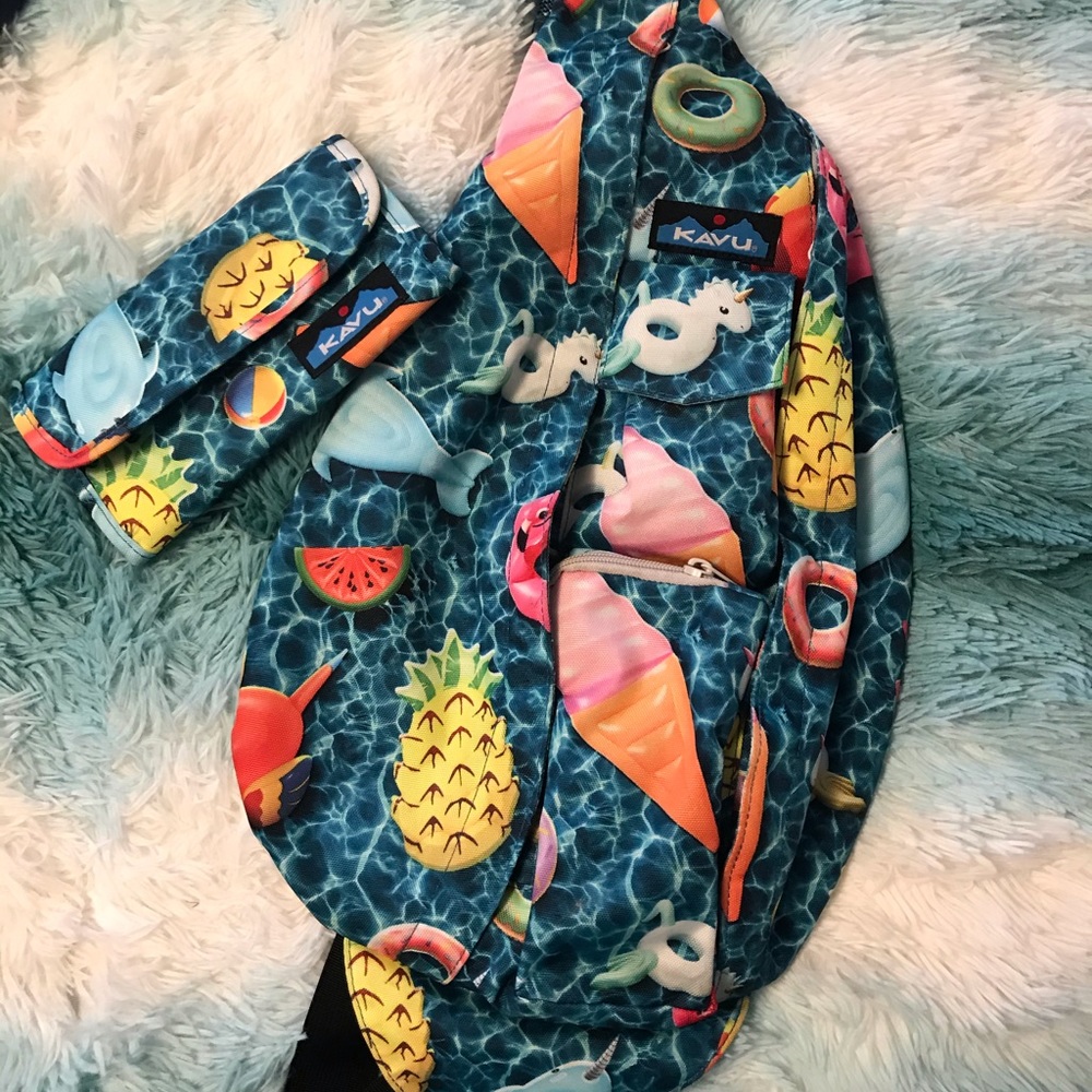 Kavu Sling bag & Wallet